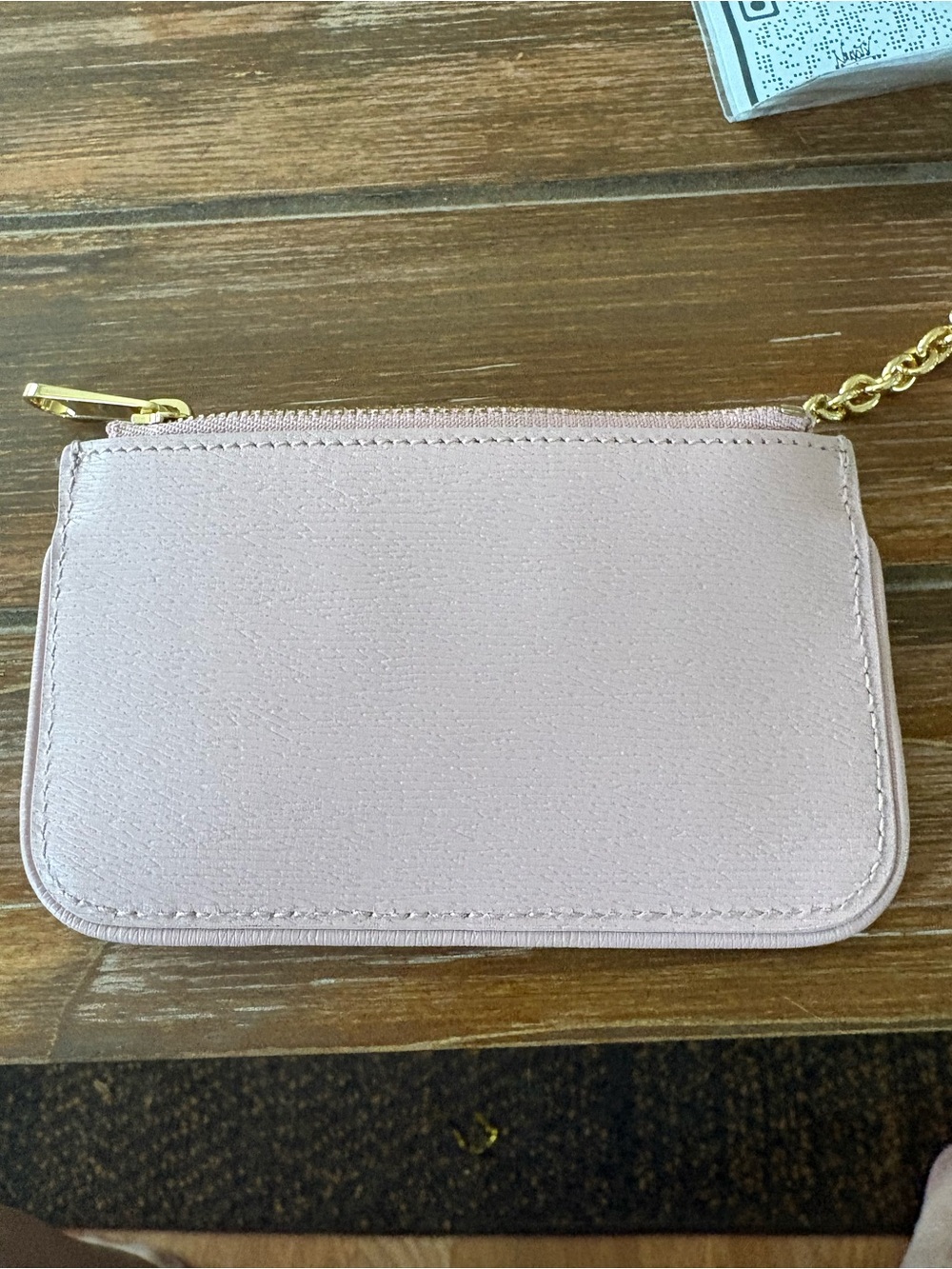 Gucci Pale Pink Leather Zip Card Pouch with Gold Hardware - Picture 2 of 5